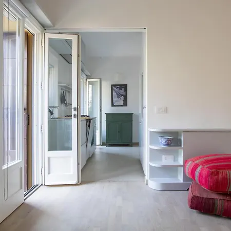 아파트 Bright Modern Flat In Centre